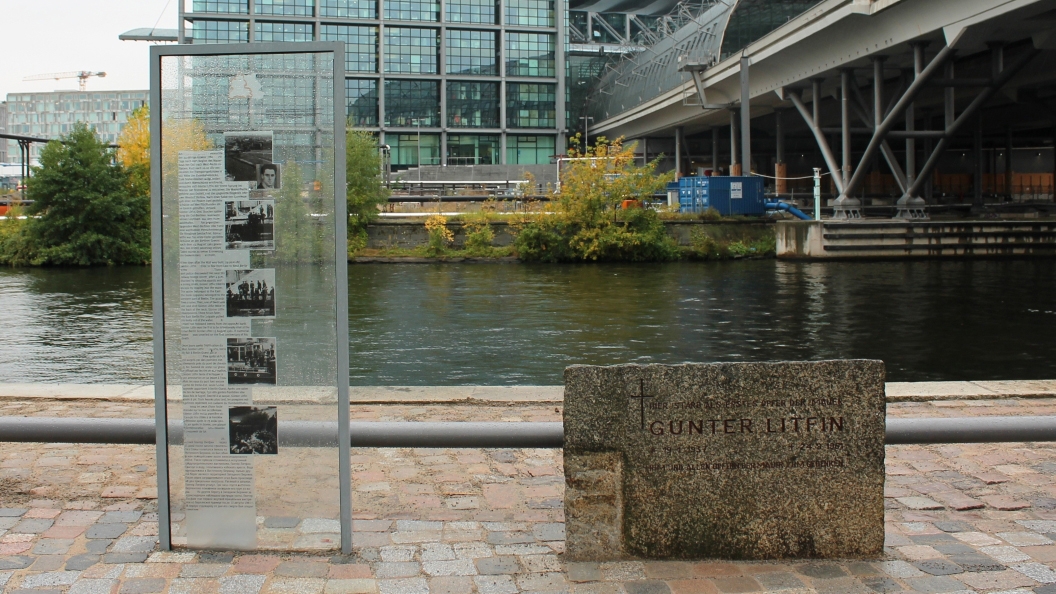 Gedenkstein für Günter Litfin am Berliner Hauptbahnhof