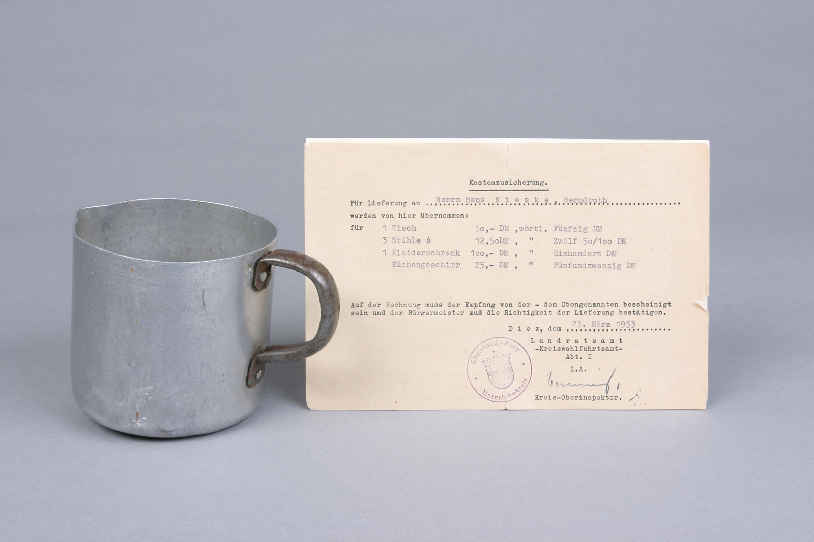 Eine Tasse aus der Ausstellung